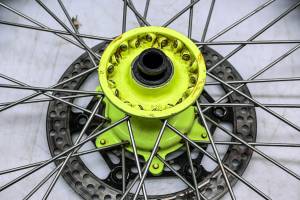 Yamaha - 03 Yamaha YZ250F Front Wheel Rim & Tire 80/100-21 - Image 8