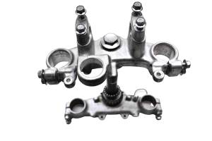 Yamaha - 03 Yamaha TTR225 Triple Tree Handlebar Clamps - Image 2