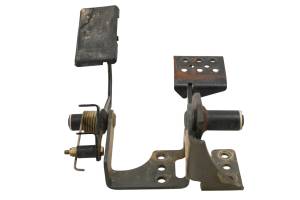 Polaris - 08 Polaris RZR 800 EFI 4x4 Gas Brake Pedal Assembly - Image 3