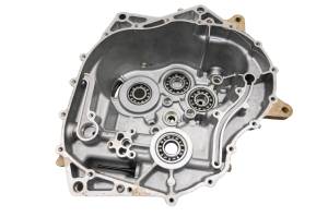 Yamaha - 19 Yamaha YXZ1000R SS Transmission Gear Case Housing - Image 7