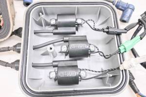 Kawasaki - 01 Kawasaki Ultra 150 Coils Electrical Box JH1200 - Image 3