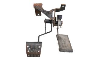 14 Polaris Ranger 800 6x6 Gas Brake Pedal Assembly