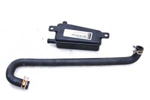 16 Polaris M1400 2x4 Crankcase Breather Box Vent