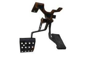 16 Polaris Ranger 800 6x6 Gas Brake Pedal Assembly