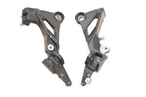 23 KTM 390 RC Foot Peg Brackets Mounts
