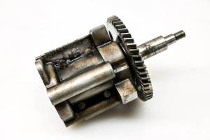 Polaris - 04 Polaris Sportsman 700 4x4 Oil Pump - Image 5