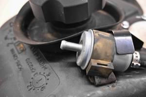 19 CFMoto CForce 600 4x4 Gas Tank & Fuel Pump - Image 5