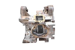 Polaris - 04 Polaris Sportsman 90 2x4 Crankcase Center Crank Case - Image 3