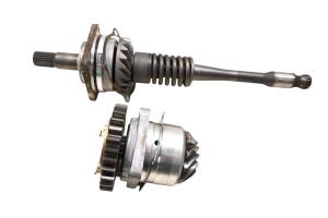 03 Kawasaki Prairie 650 4x4 Transmission Bevel Gears Output Shaft KVF650