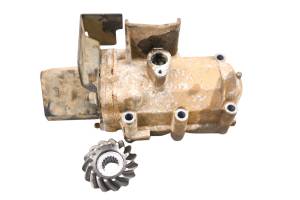 11 Kawasaki Mule 4010 Diesel 4x4 Transfer Case Bevel Gears Output Shaft KAF950F