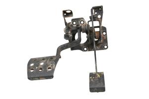 17 Kawasaki Mule Pro-DXT EPS LE Gas Brake Pedal Assembly KAF1000CH
