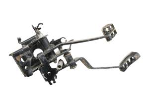 Yamaha - 20 Yamaha YXZ1000R SS Gas Brake Pedal Assembly - Image 3