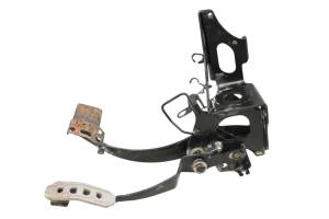 19 Yamaha YXZ1000R EPS SS SE Gas Brake Pedal Assembly