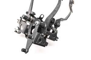 Yamaha - 18 Yamaha YXZ1000R EPS 4x4 Gas Brake Clutch Pedal Assembly - Image 2