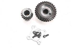 Polaris - 98 Polaris Sportsman 500 4x4 Transmission Bevel Gears Output Shaft - Image 1