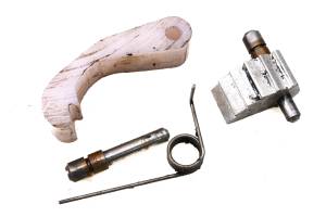 01 Polaris Sportsman 500 HO 4x4 Transmission Oil Deflector Baffle Tensioner