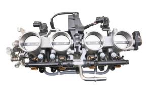 20 Kawasaki Z900 Throttle Body & Injector ZR900 ABS