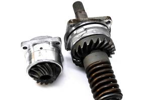 Kawasaki - 04 Kawasaki Prairie 360 4x4 Transmission Bevel Gears Output Shaft KVF360 - Image 2