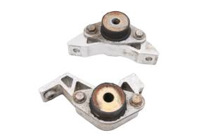 15 Polaris Indy Voyager 550 Engine Motor Bracket Mounts 155"