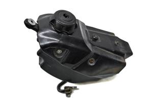04 Honda CRF250R Gas Tank & Fuel Petcock