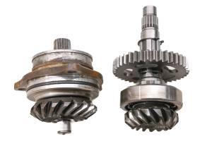 Honda - 84 Honda ATC200ES Transmission Bevel Gears Output Shaft Big Red 200 - Image 2