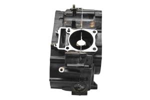 Arctic Cat - 99 Arctic Cat 500 4x4 Crankcase Center Crank Case - Image 2