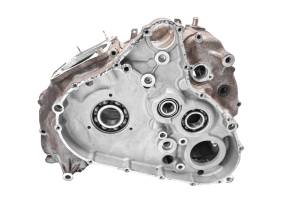 Arctic Cat - 02 Arctic Cat 400 4x4 Crankcase Center Crank Case - Image 3