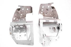 Polaris - 07 Polaris Cleanfire 600 HO IQ Touring Left & Right Foot Rest Brackets Mounts 136" - Image 2