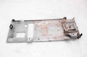 07 Polaris Cleanfire 600 HO IQ Touring Electric Center Plate Bracket Mount 136"