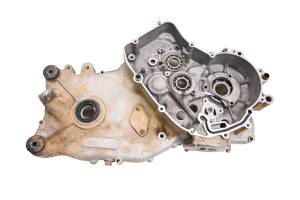 01 Arctic Cat 250 2x4 Right Crankcase Center Half Crank Case