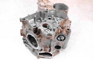 Arctic Cat - 05 Arctic Cat 650 V-Twin 4x4 Crankcase Center Crank Case - Image 5