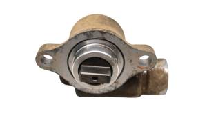 Arctic Cat - 00 Arctic Cat 300 4x4 Speedometer Gear Housing - Image 2