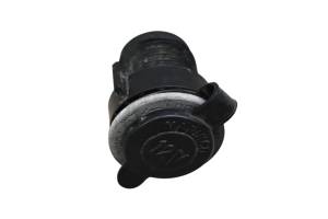 06 Arctic Cat 650 H1 4x4 12 Volt Accessory Outlet 12V