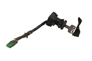 01 Arctic Cat 500 Auto 4x4 Key Switch