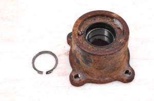 01 Arctic Cat 500 4x4 Rear Left Bearing Housing