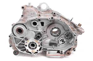13 Arctic Cat Limited 550 4x4 Crankcase Center Crank Case