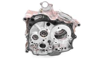 Honda - 87 Honda Fourtrax 125 2x4 Crankcase Center Crank Case TRX125 - Image 2