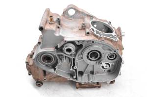 15 Arctic Cat 500 4x4 Crankcase Center Crank Case