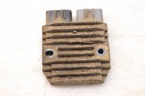 03 Honda Rincon 650 4x4 Regulator Rectifier TRX650FA