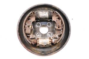 02 Honda Recon 250 ES 2x4 Front Right Brake Drum Housing TRX250TE