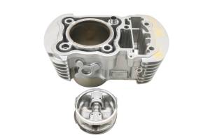 Honda - 07 Honda Shadow Spirit 750 Rear Cylinder & Piston - Image 2