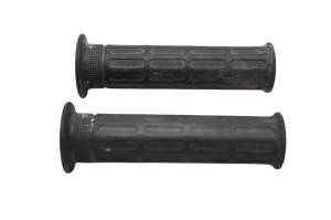 85 Honda Fourtrax 125 2x4 Handlebar Grips TRX125