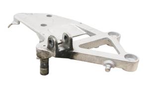 Honda - 91 Honda Interceptor 750 Front Right Driver Footrest Bracket Mount VFR750F - Image 5