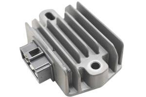 Honda - 23 Honda XR150L Regulator Rectifier - Image 3