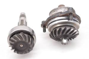 84 Honda ATC200ES Transmission Bevel Gears Output Shaft Big Red 200