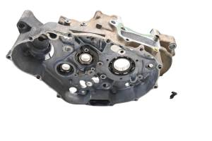 93 Honda TRX300EX Right Crankcase Center Half Crank Case Sportrax 300 2x4