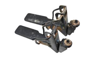 Kawasaki - 23 Kawasaki Mule PRO-DXT EPS 4x4 Tailgate Main Clamp Latches KDT1000 - Image 3