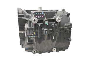 Kawasaki - 23 Kawasaki Ninja 400 Crankcase Center Crank Case EX400 - Image 4