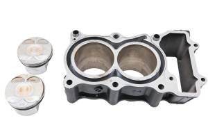 Kawasaki - 23 Kawasaki Z400 Cylinder & Pistons ER400DFPNN - Image 1