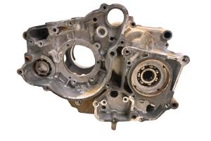 Kawasaki - 98 Kawasaki Bayou 220 2x4 Crankcase Center Crank Case KLF220 - Image 2